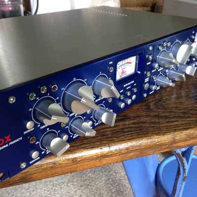 DBX 160S STEREO COMPRESSOR/LIMITER image 2