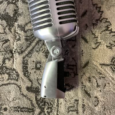 Shure 55SH Series II Cardioid Dynamic Vocal Microphone image 4