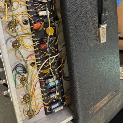 Fender Twin Reverb "Drip Edge" 2-Channel 100-Watt 2x12" Guitar Combo 1968 - 1969 Silverface image 7