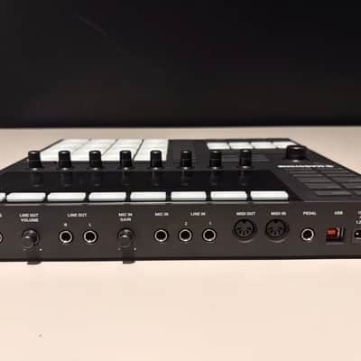 Immagine Native Instruments Maschine MKIII - 2