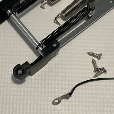 2010's Ibanez RG Series Electric Guitar Black Edge Zero II ZPS3Fe Bracket Assembly image 2