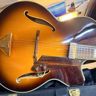 Carlo Robelli D-120 Peerless Semi-Hollow Guitar w Case image 1