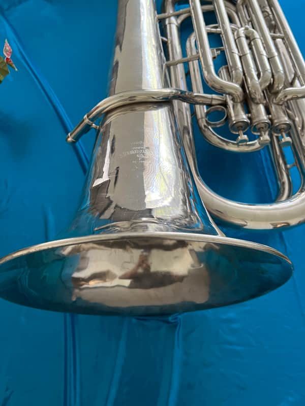 BOOSEY & HAWKES Regent II 682 3/4 3 Valve Piston BBb Tuba Regent