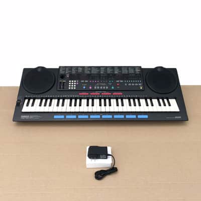 YAMAHA SHS-200 FM Synthesizer Keyboard SHS200 Shoulder Keyboard