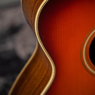 Collings OMHA - Sunburst image 3