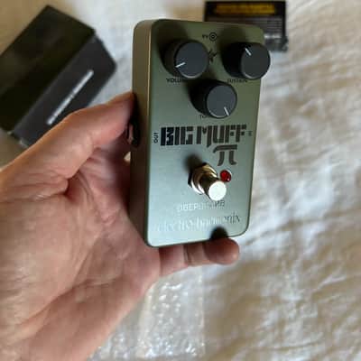 Electro-Harmonix Green Russian Big Muff Pi Reissue 2017 - Present - Green image 2