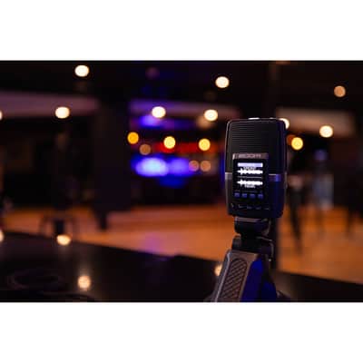 Zoom H2essential Multi-Mic Handy Recorder with 5x AA Batteries and 32GB microSD card with Adapter image 8