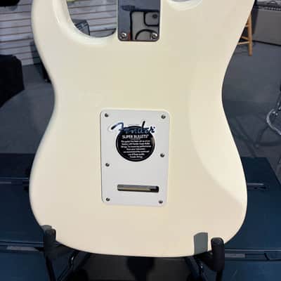 Standard Strat® HSS - Arctic White (2005) image 5