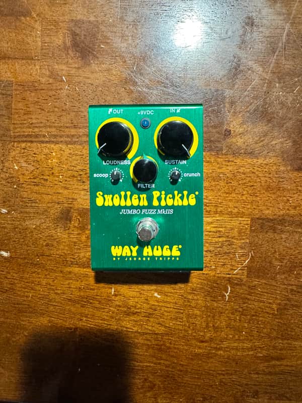 Way Huge WHE401S Swollen Pickle MkIIs Jumbo Fuzz 2016 - 2021 - Green image 1