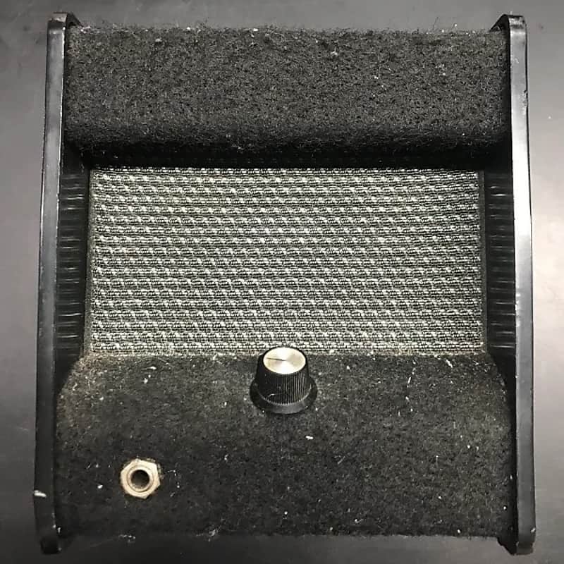 Ampeg 8850 Soundcube Portable 1x3.5" Guitar Combo image 1