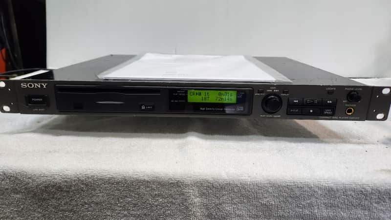 Sony CDP-D11 Compact Disc Player High Density Linear Converter, Made in Japan image 1