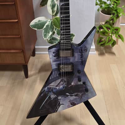 Dave Mustaine's Dean USA Custom Shop Dystopia Zero GRAMMY Album Cover Artist Signed World Tour Stage Played Megadeth Dave Mustaine Signature Explorer Electric Guitar Pre-Gibson Era image 2