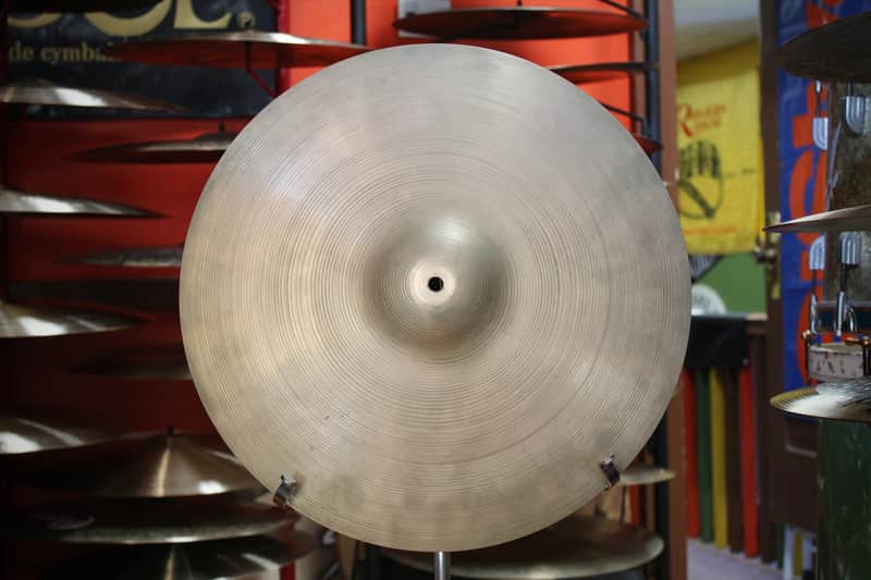 1960s A. Zildjian 18" Crash 1461g image 1