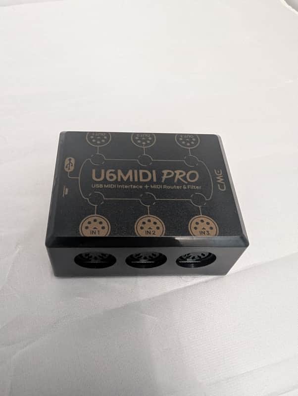 CME U6MIDI PRO 2026 - Black image 1