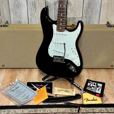 Excellent 2003 Fender Custom Shop Custom Classic Stratocaster, Black with Rosewood Fingerboard & Birdseye Maple Neck, COA, Hang Tags & OHSC, Very Nice Package it will Ship Fast ! image 19