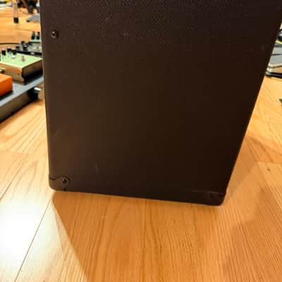 Fender Rumble Studio 40-Watt 1x10" Bass Combo 2018 - Present - Black image 5