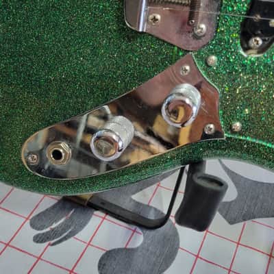 1965 Fender Duosonic, bass boat green metalflake image 11