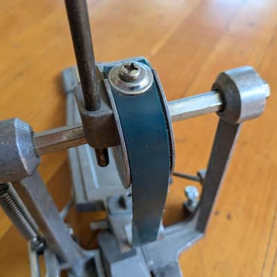 Pearl vintage belt drive bass pedal image 6