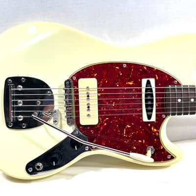 Awesomesauceguitars short scale mustang with 7 strings and a vintage Teisco pickup The Janglecaster 2026 - Olympic white image 1
