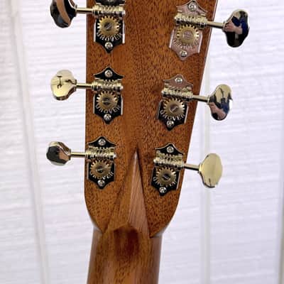 Martin 00-28 w/Case M2980843 image 9