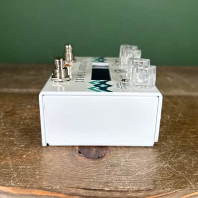 GFI System Specular Tempus 2010s - White image 5