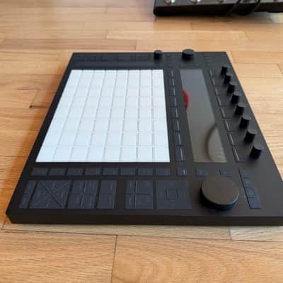Ableton Push 3 Controller 2023 - Present - Black image 2
