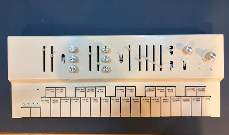 Vongon Replay 28-Key Digital Synthesizer 2024 - Present - Beige image 1