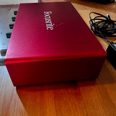 Focusrite Scarlett 18i8 3rd Gen USB Audio Interface 2019 - Present - Red / Black Bild 6