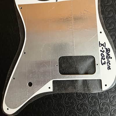 Fender Stratocaster 2023 - White image 2