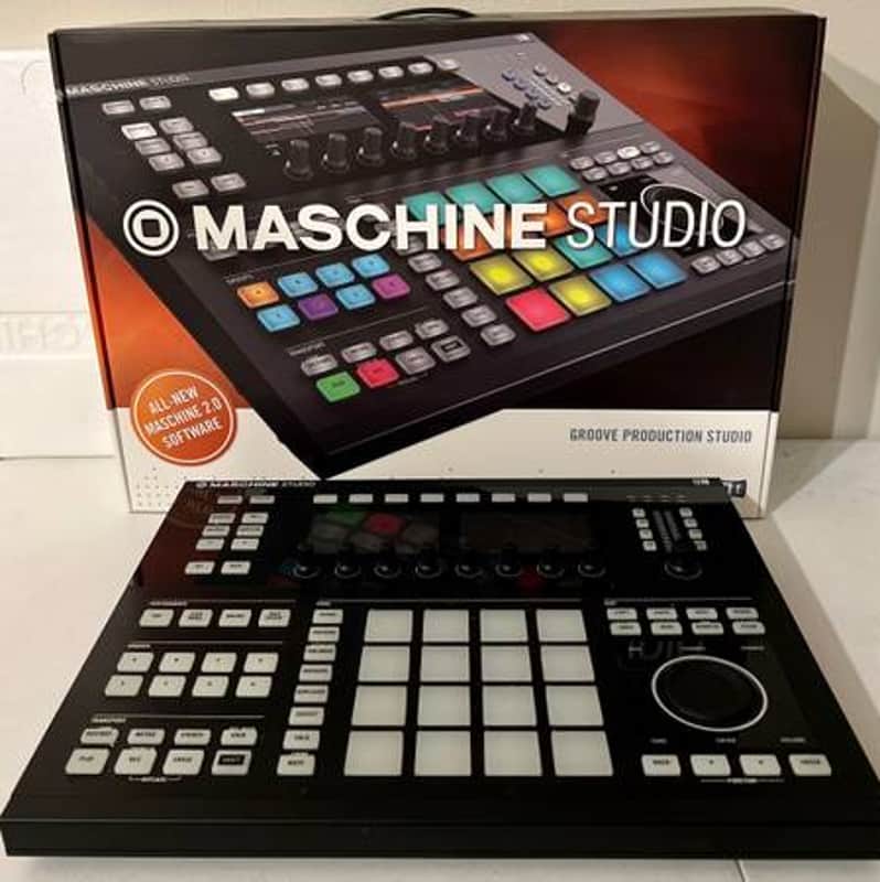 Native Instruments Maschine Studio 2010s - Black image 1