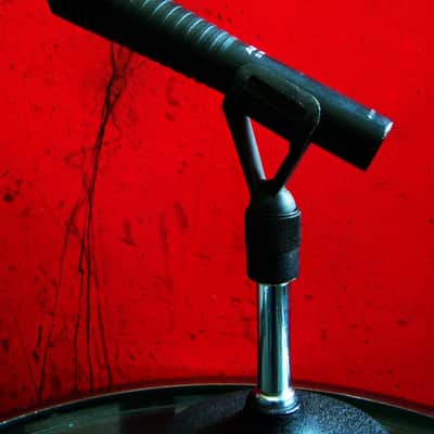 Vintage RARE 1980's AKG D70ME dynamic cardioid microphone 620 OHMS w mic clip DRUMS HORNS image 8