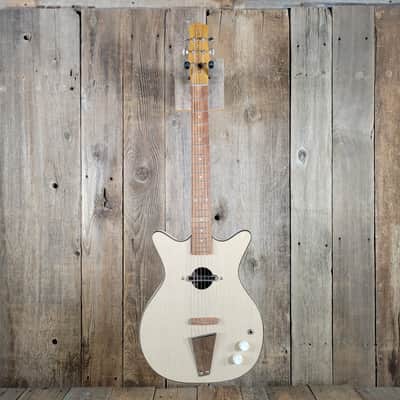 The Cleanest Danelectro Convertible 1960s W/ Modern Hard Case - Natural image 2