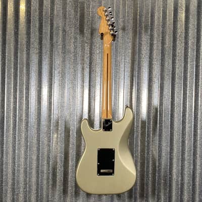 Fender Stratocaster Sage Green Guitar USA Maple Neck 1997 #4391 Used image 7