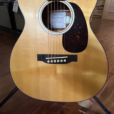 Martin  000Jr-10E Shawn Mendes  - Satin Spruce/Sapele w/Gig Bag 4lbs. 0.1oz. #2838025 image 9