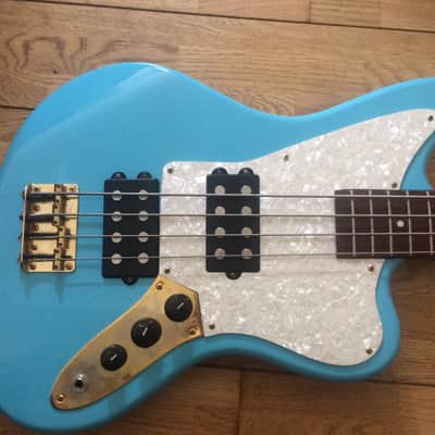 Conrad Jaguar Bass image 3