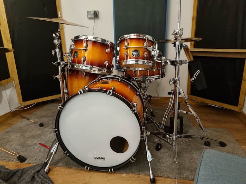 Mapex Saturn Evolution 2022 - Exotic Sunburst with hardware, cymbals and cases image 1