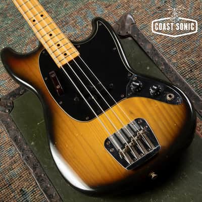 1977 Fender Mustang Bass, made in USA, sunburst, with original hard case image 6