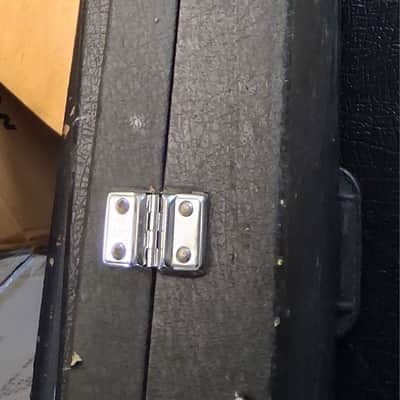 Hondo HardShell Case for a Mako Exotec XK-4 Electric Guitar, 1980s - Black/Red image 9