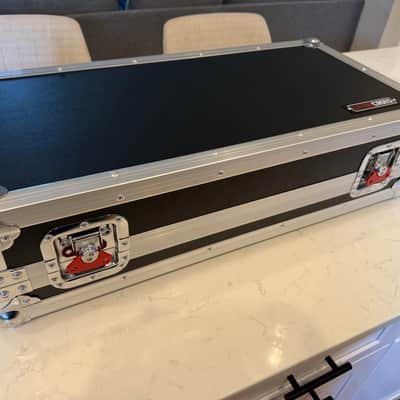 Line 6 Helix Floor & Road Case image 2