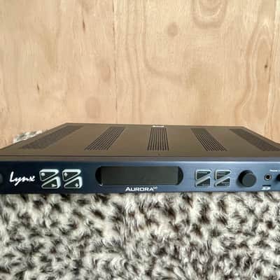 Lynx Aurora (n) 64 (32I/O) - TB3 image 4