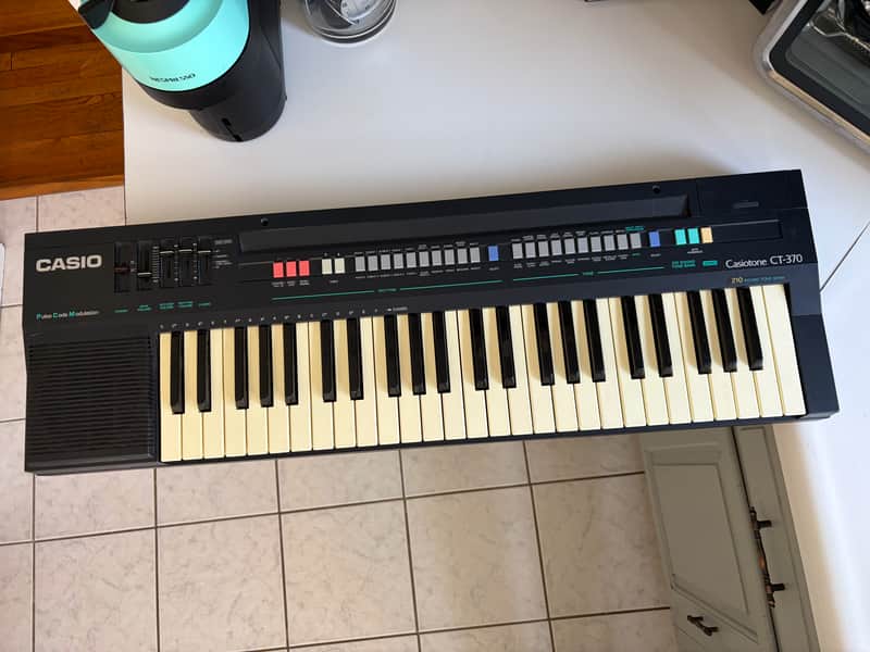 Vintage 1980's Casio CT-370 Casiotone 49-Key Synthesizer - WORKS! image 1