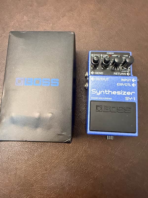 Boss SY-1 Synthesizer