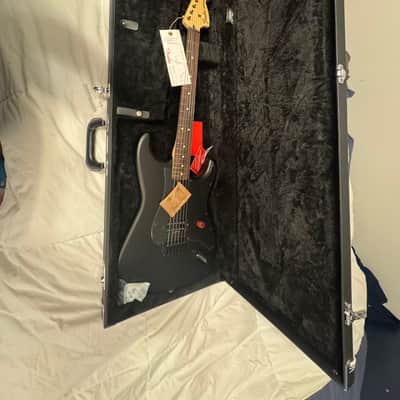 Fender To The Stars Limited Tom DeLonge Signature Stratocaster 2024 - Blackout image 2