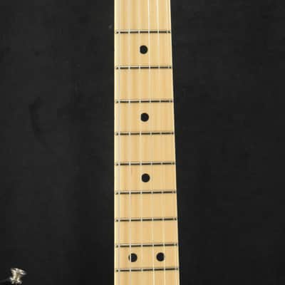 Mint Fender Custom Shop 1968 Stratocaster DLX Closet Classic 3-Color Sunburst image 4