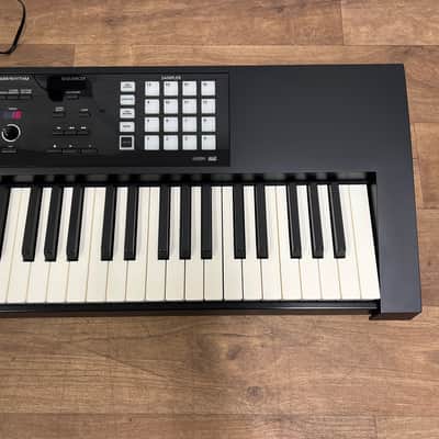 Roland FA08 Synth Keyboard; Serial No: A0J7829 | Second Hand image 6