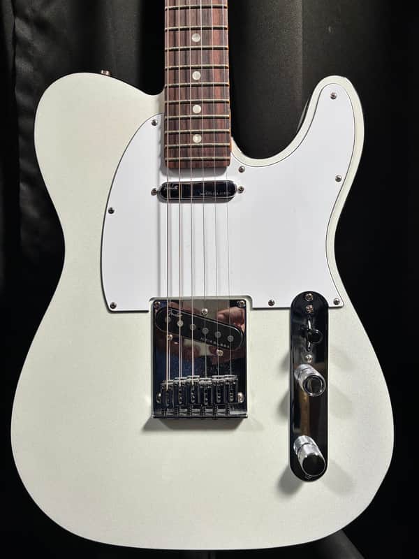 Fender American Ultra Telecaster with Rosewood Fretboard 2019 - Present - Arctic Pearl