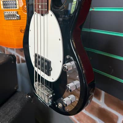Ernie Ball Music Man StingRay 2 EQ H Black 2010 Electric Bass image 6