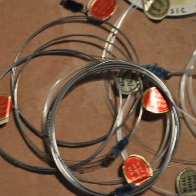Gretsch 'Classic' Guitar strings set - 1950's "T" roof logo in original box image 7
