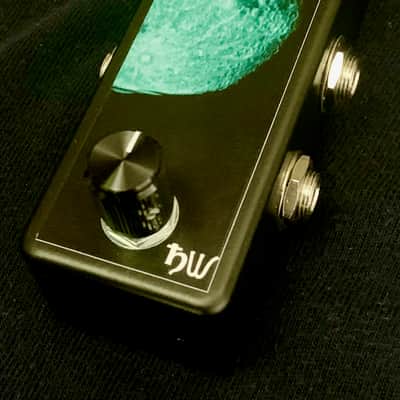 Saturnworks Black Passive 2 Input Channel Mini Mixer / Summer Pedal for Guitar or Bass with Switchcraft Jacks - Handcrafted in California