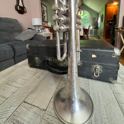 1912 C.G. Conn “Wonder” Cornet – Silver Plate – Engraved Bell – Plays Well – Elkhart, Ind. image 15